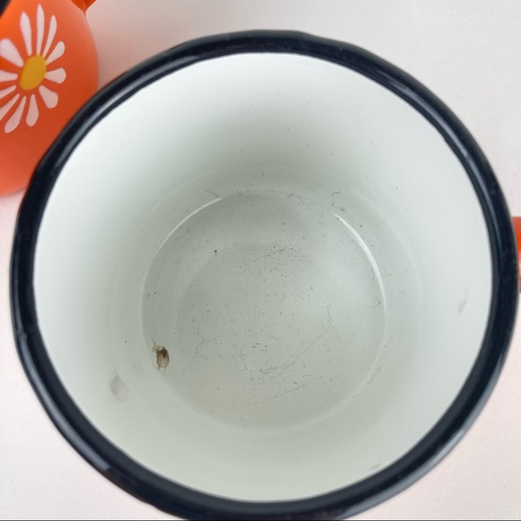 Vintage Made In Poland Daisy Enamel Tin Mug - Picture 4 of 5